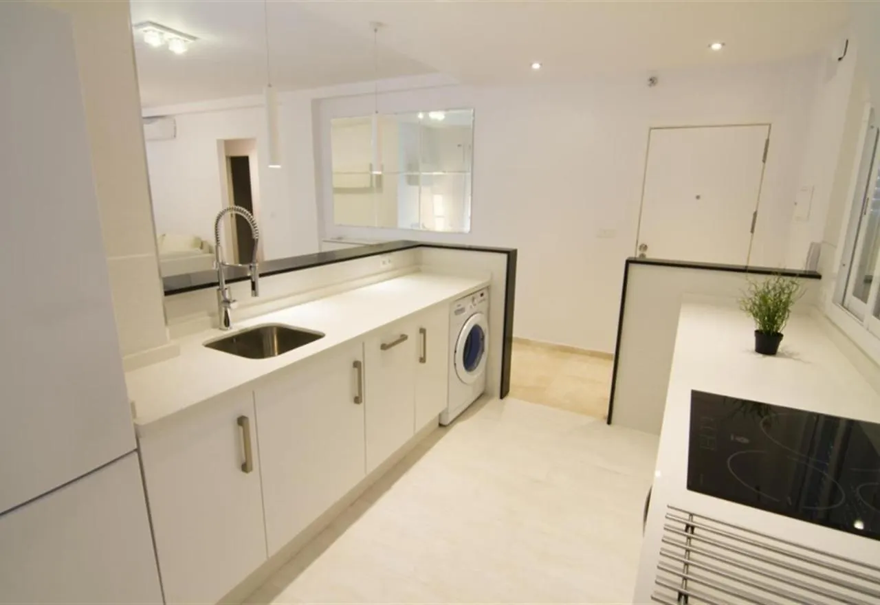 Luxury Sea View Apartment Nerja 0*,